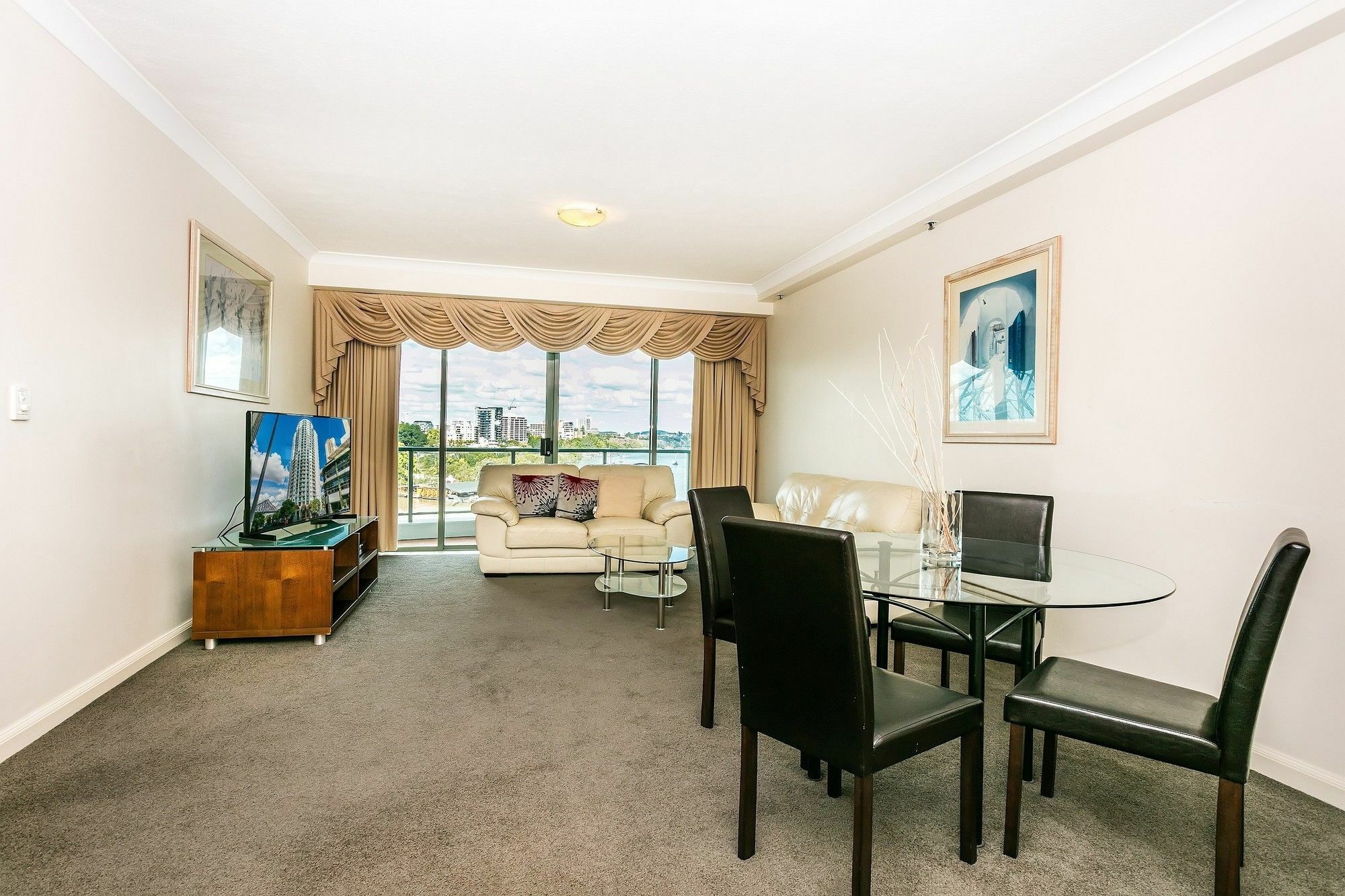River View Suites In The Heart Of Brisbane Bagian luar foto